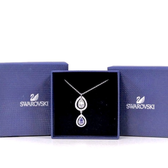 Swarovski Crystal Mila Pendant Necklace - NWOT - Picture 5 of 10